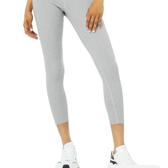 ALO Yoga Blissful Ribbed Set - Small - Picture 5 of 7